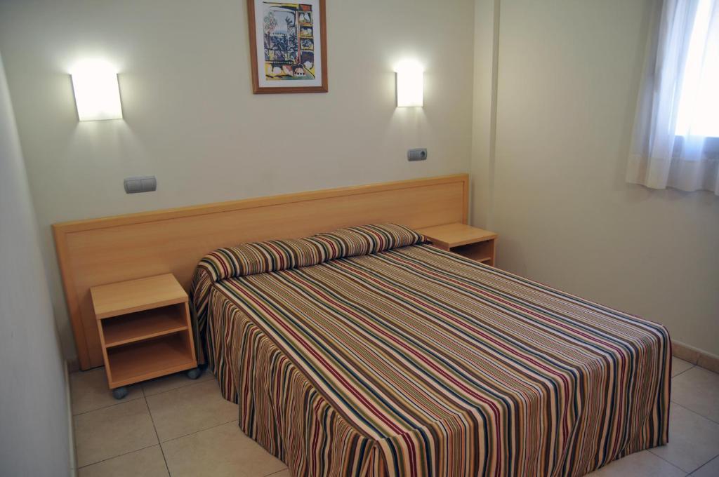 Hotel Blauet By Bossh Hotels El Prat de Llobregat Quarto foto