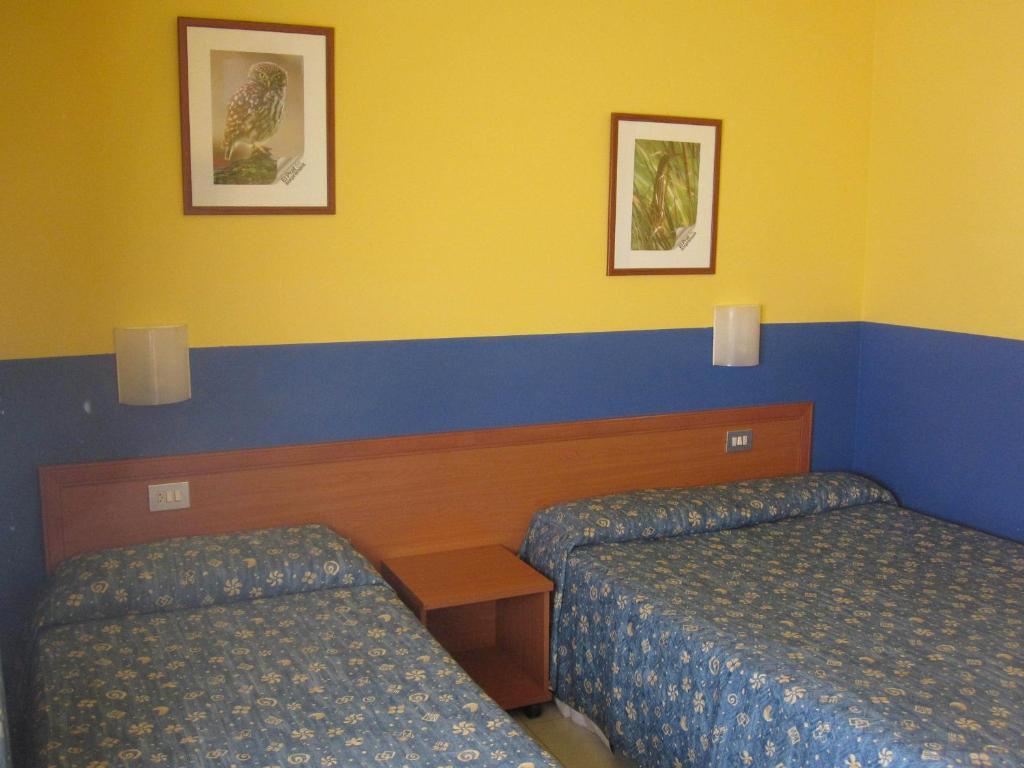 Hotel Blauet By Bossh Hotels El Prat de Llobregat Quarto foto