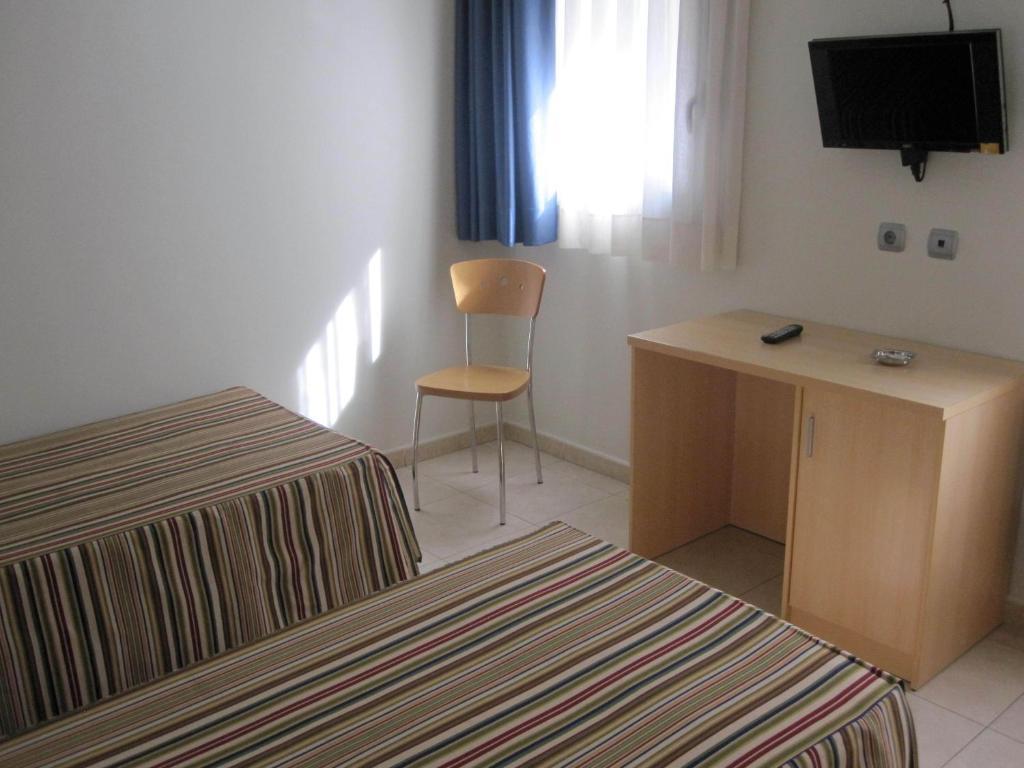 Hotel Blauet By Bossh Hotels El Prat de Llobregat Quarto foto